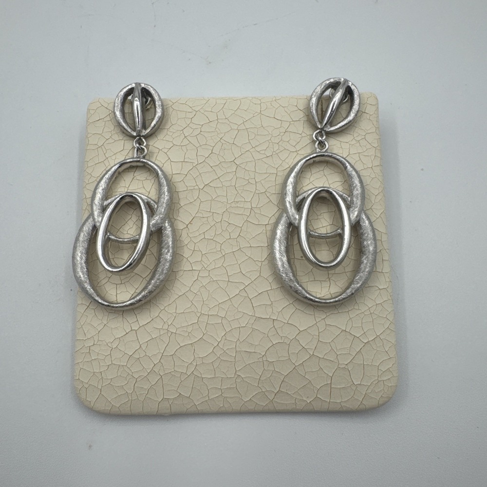 Vintage Signed TRIFARI Crown Silvertone Dangle Double HOOPS Clip-On Earrings